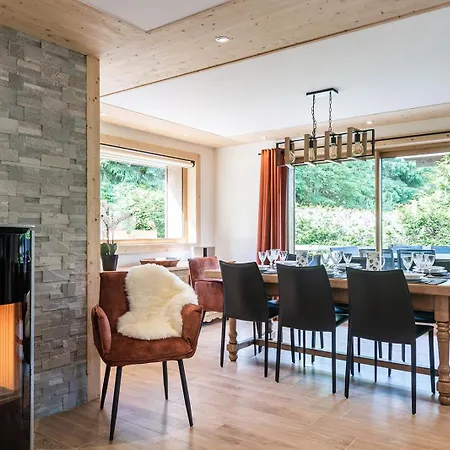 Familial Fleurs Des Bois - Rochebrune Dağ evi