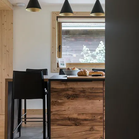 Familial Fleurs Des Bois - Rochebrune Dağ evi Megève