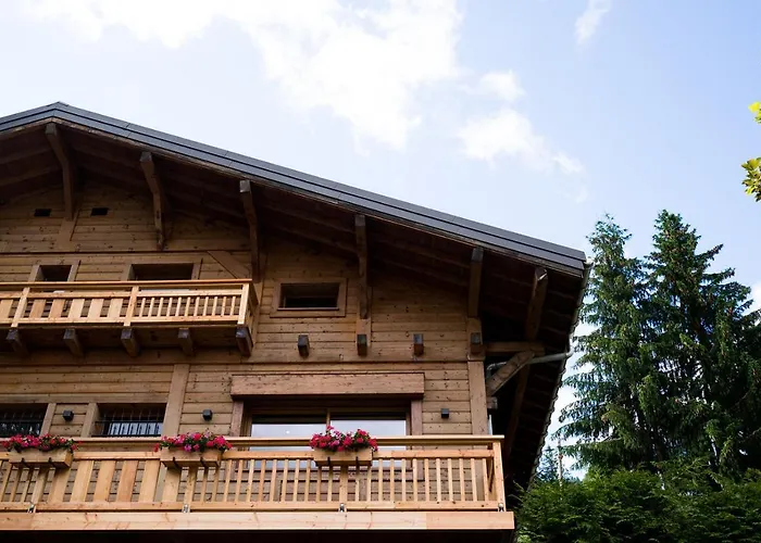 Dağ evi Familial Fleurs Des Bois - Rochebrune Megève
