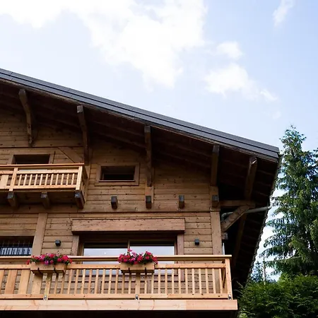 Alpstuga Familial Fleurs Des Bois - Rochebrune Megève
