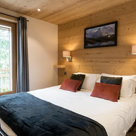 Familial Fleurs Des Bois - Rochebrune Chalet