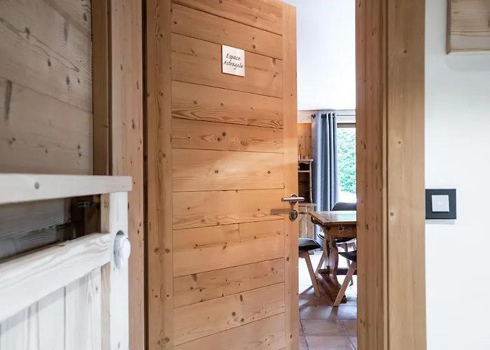 Familial Fleurs Des Bois - Rochebrune Chalet *