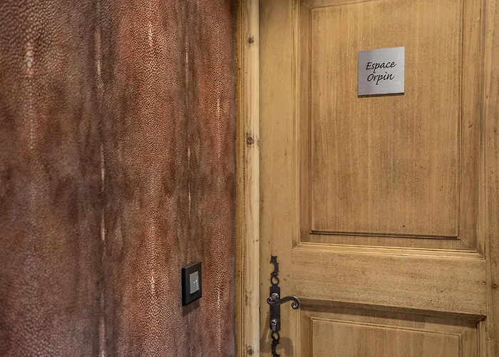 Familial Fleurs Des Bois - Rochebrune *