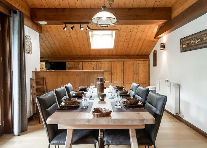 Familial Fleurs Des Bois - Rochebrune Chalet